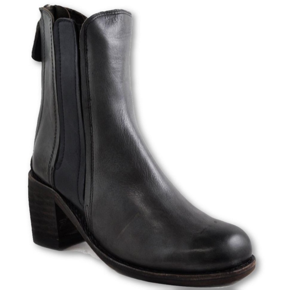 GeeWawa Andrea Hand Burnished Booties New 8 Blue